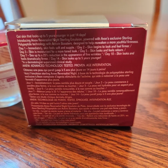 Avon Anew Reverlist Sterling Emulsion Night - Picture 3 of 3